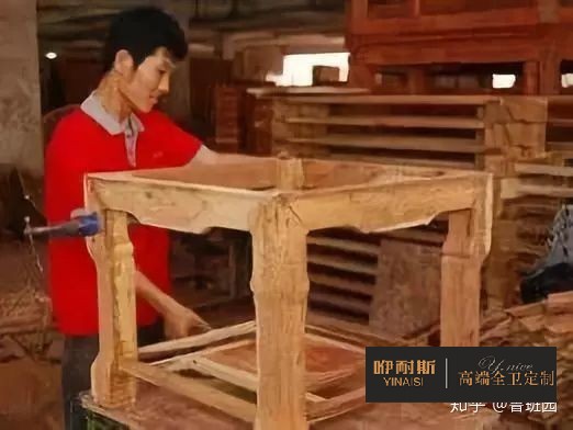 7、人工組裝固定